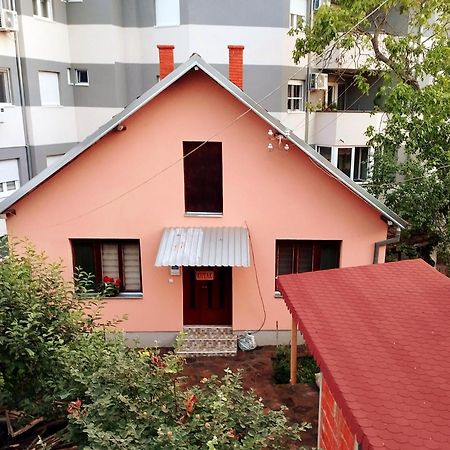 Apartman Kutak Πίροτ Εξωτερικό φωτογραφία