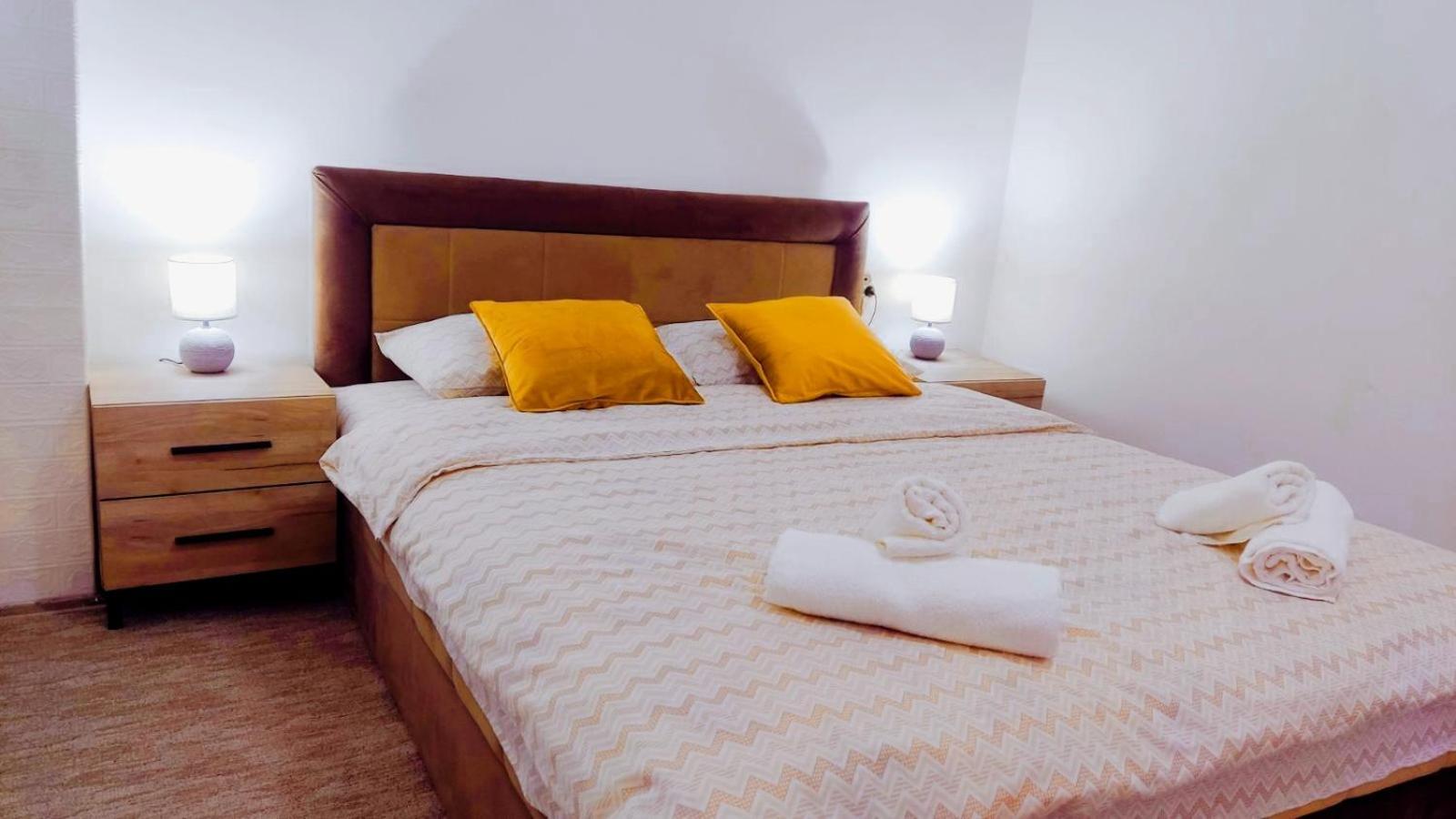 Apartman Kutak Πίροτ Εξωτερικό φωτογραφία